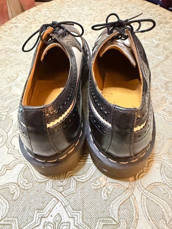 Oxfords_&_Derbys
